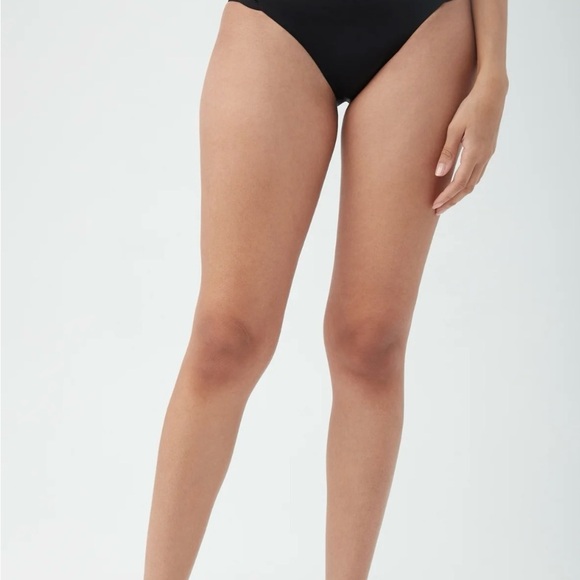 New Trina Turk Women's Monaco Shirred Hipster Bikini Bottoms size 12 - Picture 1 of 5